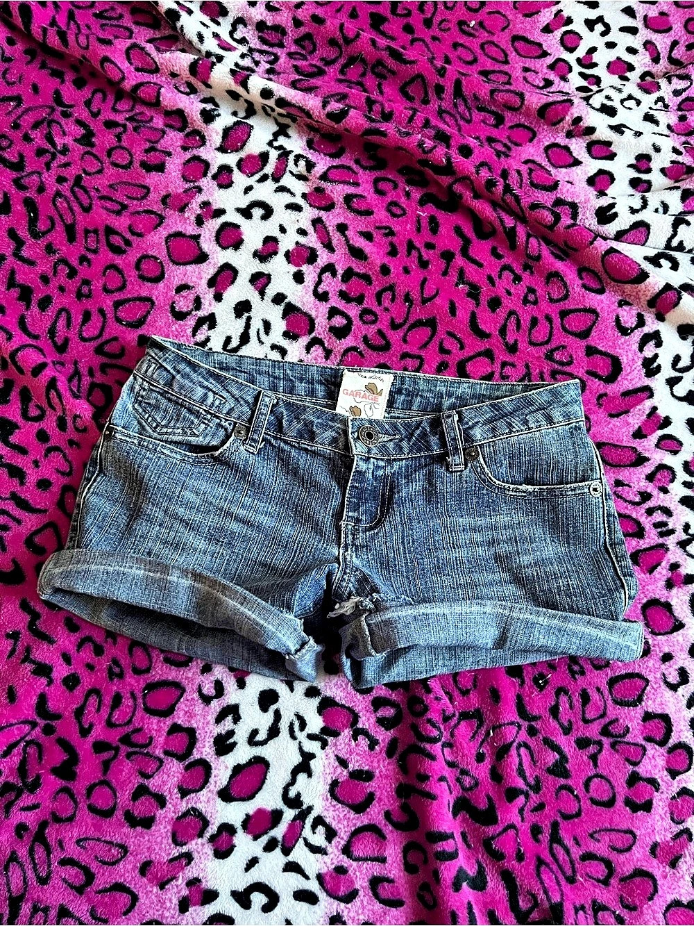 Garage Denim Cuffed Jean Shorts in Blue Like New